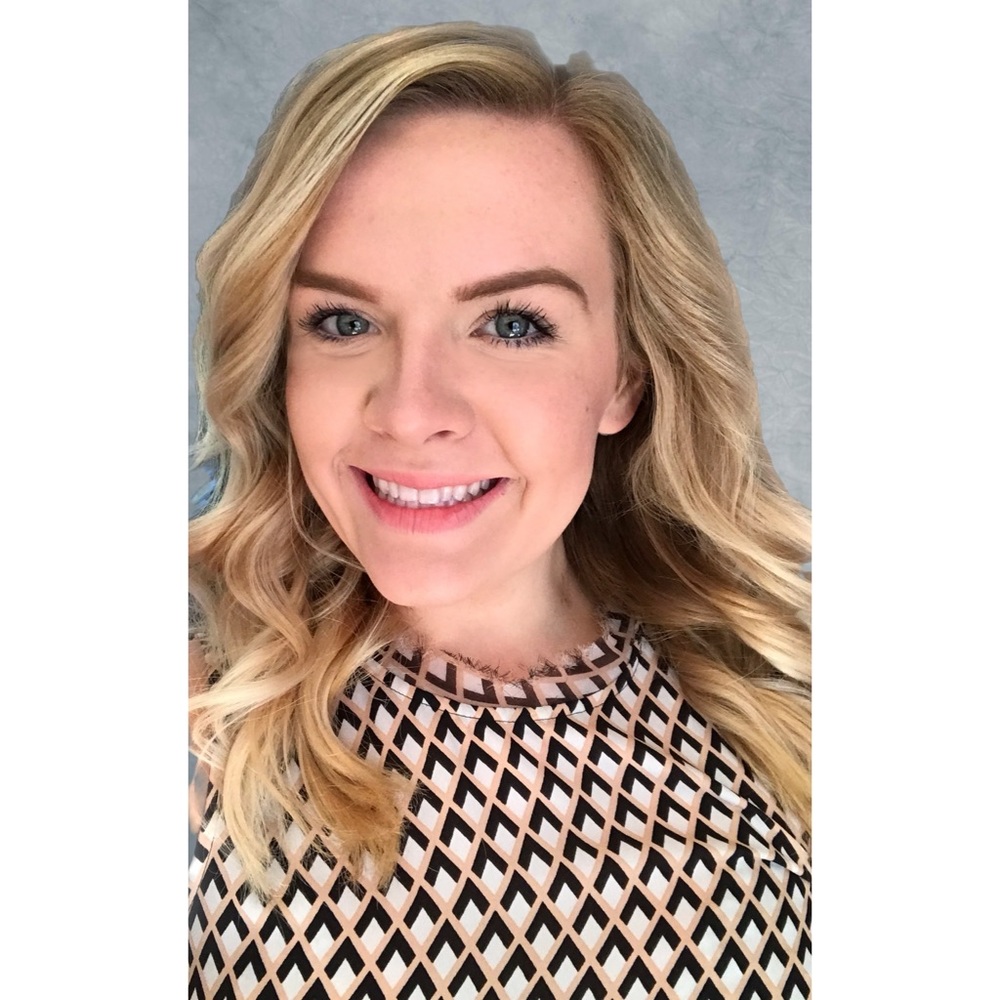 Meet your Posher, Julia